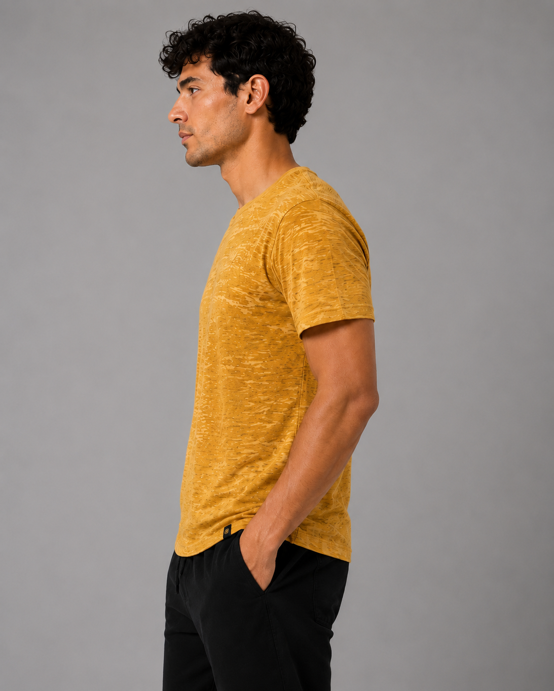 Regular Tee - Airfade / Mustard